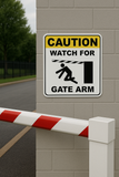Caution : Watch for gate arm safety sign (CAU043)