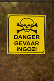 Danger, Gevaar, Ingozi safety sign (MV43)