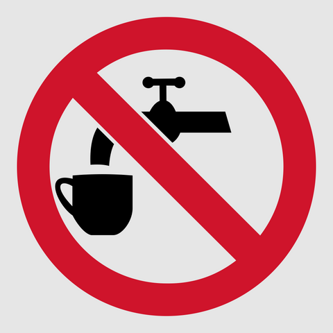 Drinking of this water is prohibited reflective safety sign (PV05REF)